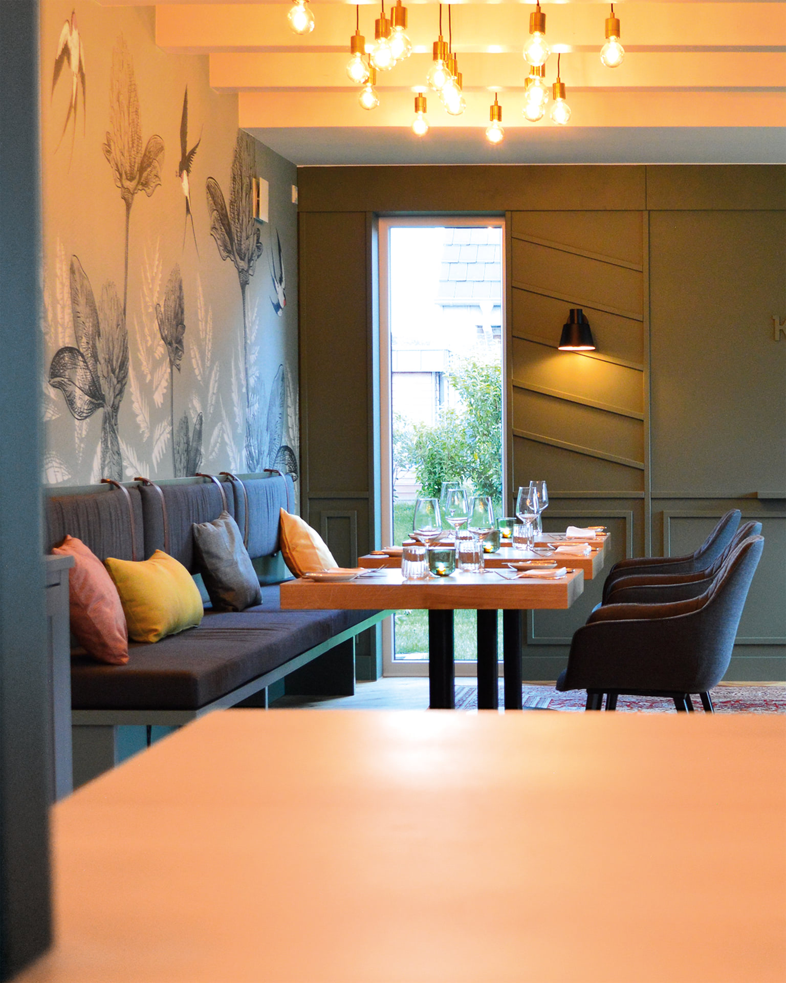 KLEE Restaurant Innenraum mit Sitzecke